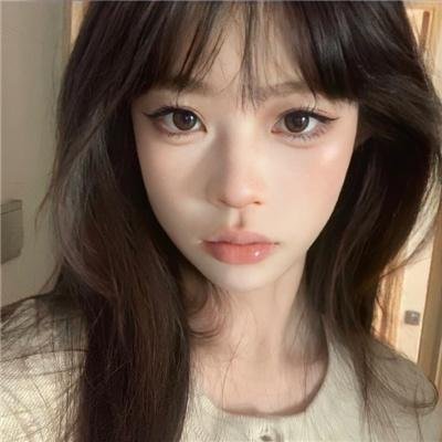 黎明时分的年轻人们